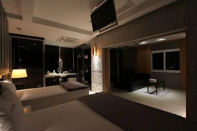 Royal Süit (2beds, Addt’l fee for consecutive ngt)