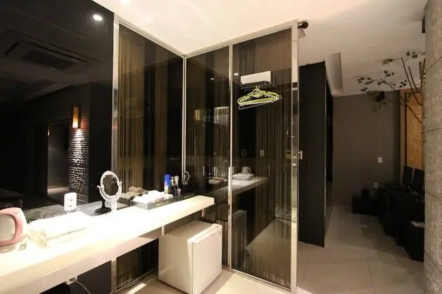 Royal Süit (2beds, Addt’l fee for consecutive ngt)
