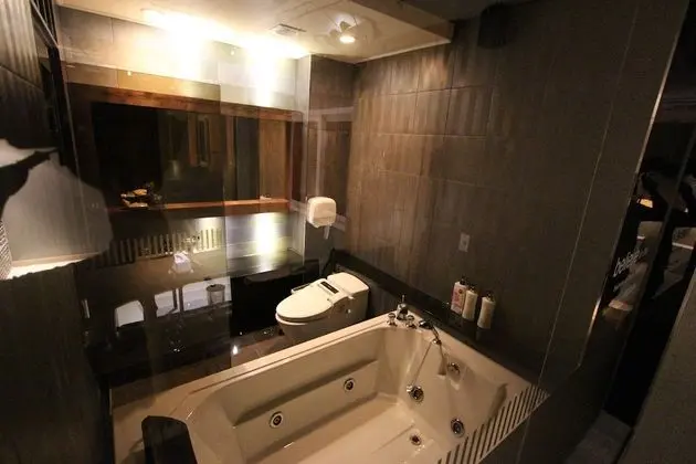 Royal Süit (2beds, Addt’l fee for consecutive ngt)