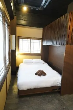 Oda, Sigara İçilmez (for 7 Guests, 4F)