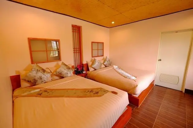 Family Bungalow for 6 People