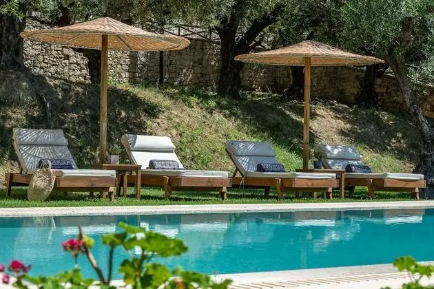 Grand Villa, 3 Yatak Odası, Kişiye Özel Havuzlu