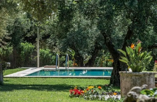 Grand Villa, 3 Yatak Odası, Kişiye Özel Havuzlu