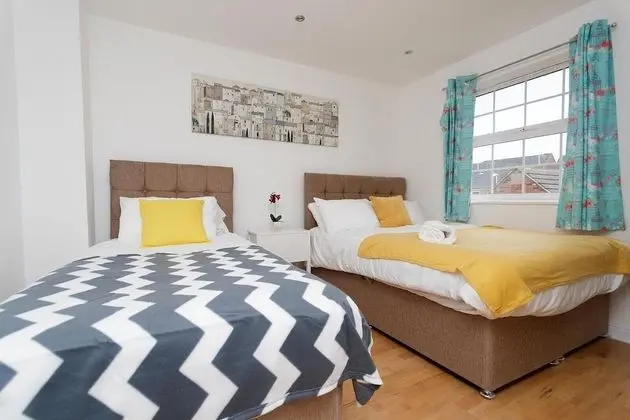 Deluxe Apart Daire, Banyolu/Duşlu (4 Bed, Sleeps 11)