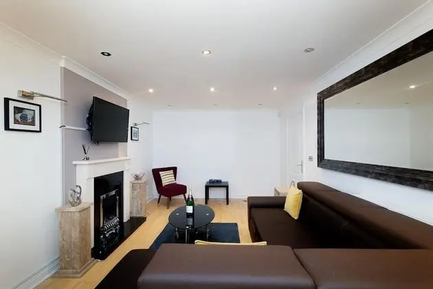 Deluxe Apart Daire, Banyolu/Duşlu (4 Bed, Sleeps 11)