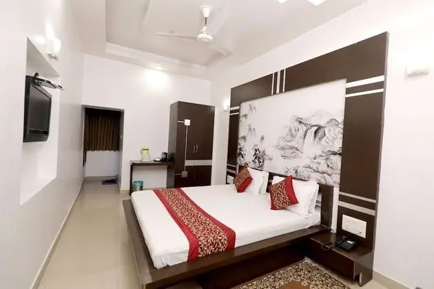 Luxury AC Room