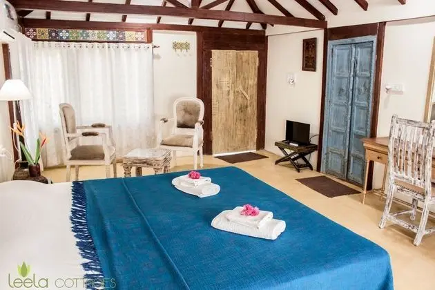 Grand Kır Evi, 1 Yatak Odası, Bahçe Manzaralı, Denize Sıfır
