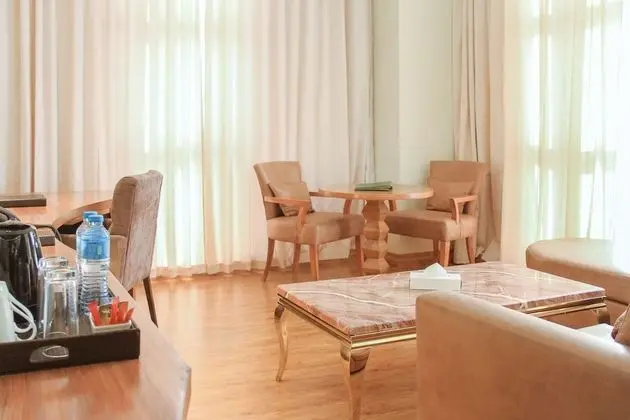 Executive Süit, Köşe