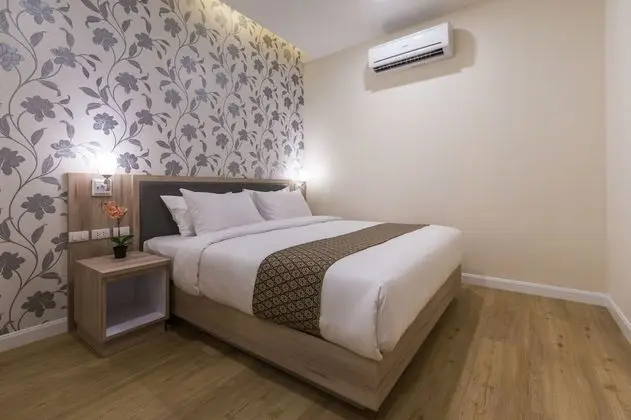 1 Bedroom, No Windows
