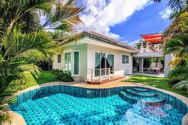 Exclusive Villa, 3 Yatak Odası, Havuz Manzaralı