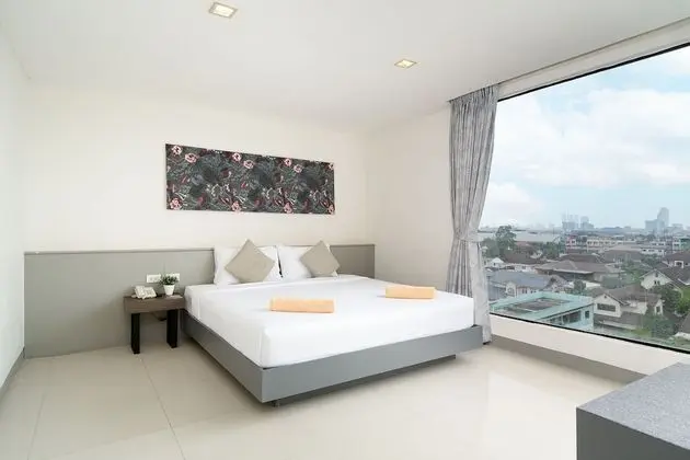 Deluxe Triple Room A