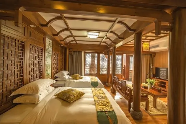 Deluxe İki Ayrı Yataklı Oda, Balkon, Göl Manzaralı