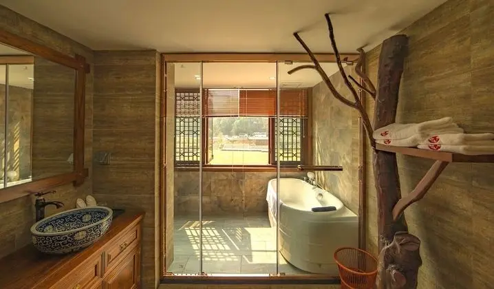 Deluxe İki Ayrı Yataklı Oda, Balkon, Göl Manzaralı