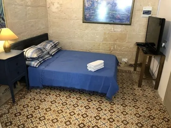 Basic Oda, 1 Çift Kişilik Yatak