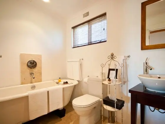Tek Büyük Yataklı Oda (Country House )