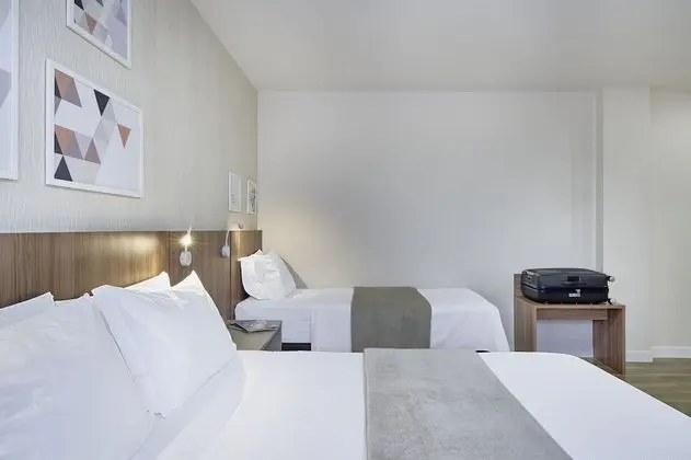 Deluxe Üç Kişilik Oda