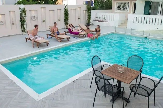 Junior Maisonette