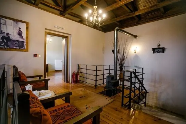 Traditional İki Ayrı Yataklı Oda