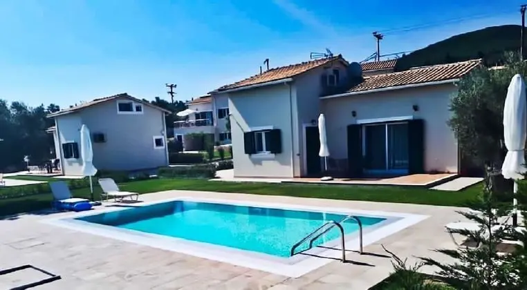 Deluxe Apart Daire, 2 Yatak Odası, Kişiye Özel Havuzlu