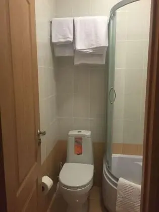 Üç Kişilik Oda