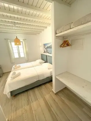 Tek Büyük veya İki Ayrı Yataklı Oda, Şehir Manzaralı (Sunshine)