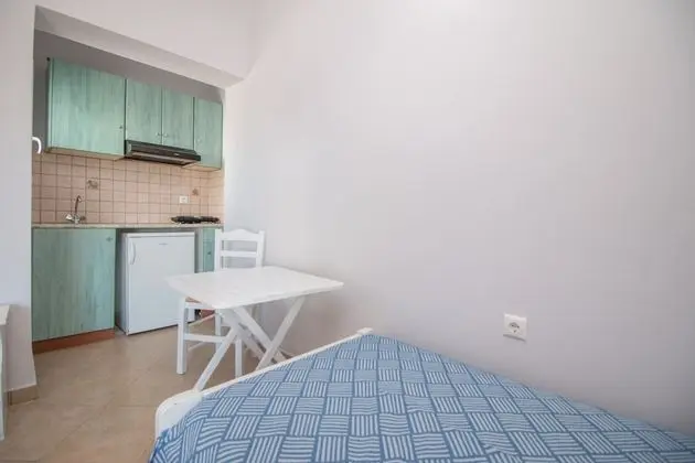 Stüdyo (for 4)