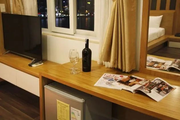 Panoramic Süit, 1 En Büyük (King) Boy Yatak, Özel Banyo, Nehir Manzaralı