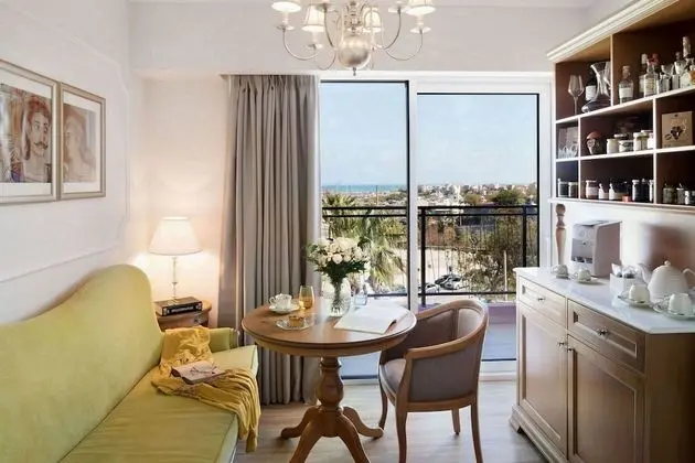 V Suite Sea View