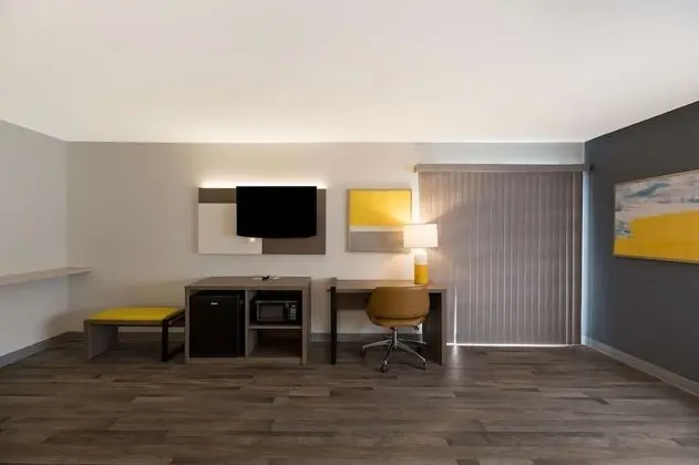 Süit, 1 En Büyük (King) Boy Yatak, Sigara İçilmez