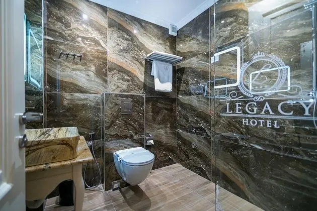 Luxury Üç Kişilik Oda