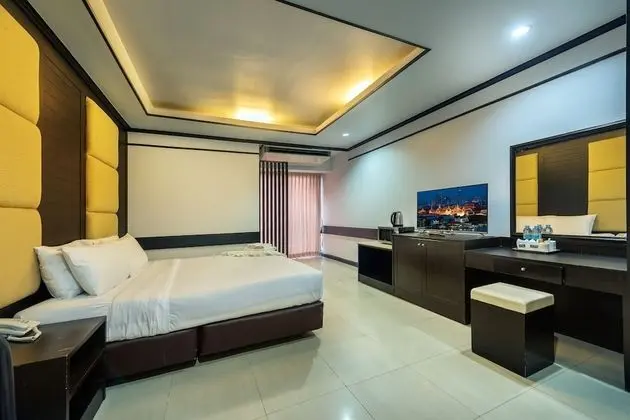 Deluxe Tek Büyük veya İki Ayrı Yataklı Oda