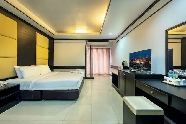 Deluxe Tek Büyük veya İki Ayrı Yataklı Oda