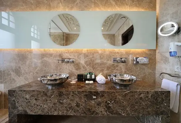 Junior Suite-Jakuzili, Şehir Manzaralı