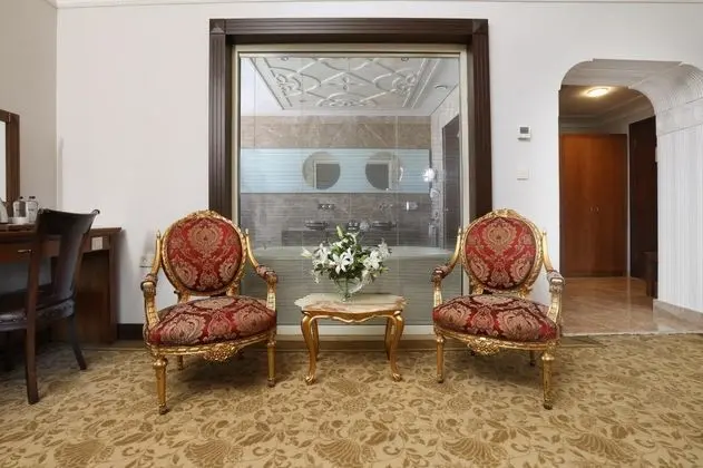 Junior Suite-Jakuzili, Şehir Manzaralı