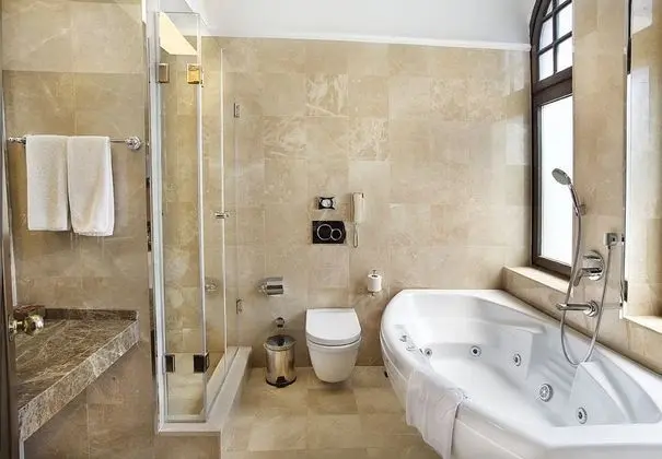 Junior Suite-Jakuzili, Şehir Manzaralı