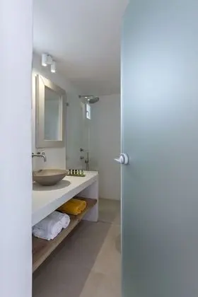 Deluxe Tek Büyük Yataklı Oda, Deniz Manzaralı