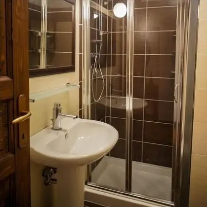 Design Tek Büyük Yataklı Oda