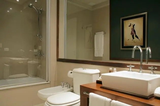 Luxury Oda