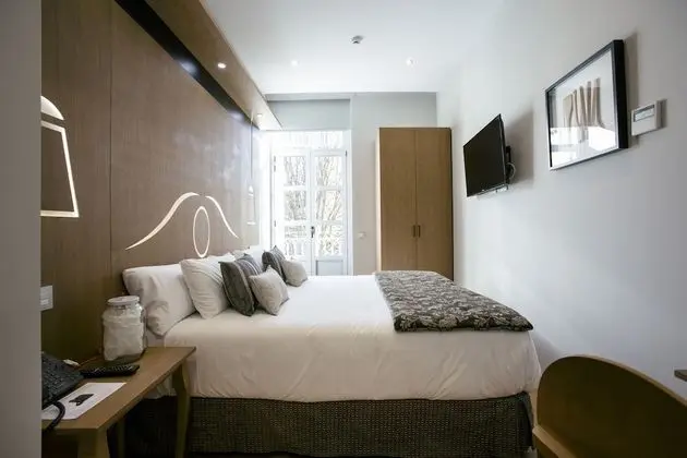 Tek Büyük veya İki Ayrı Yataklı Oda (Exterior)