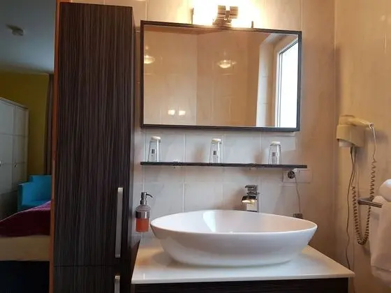Standard Üç Kişilik Oda