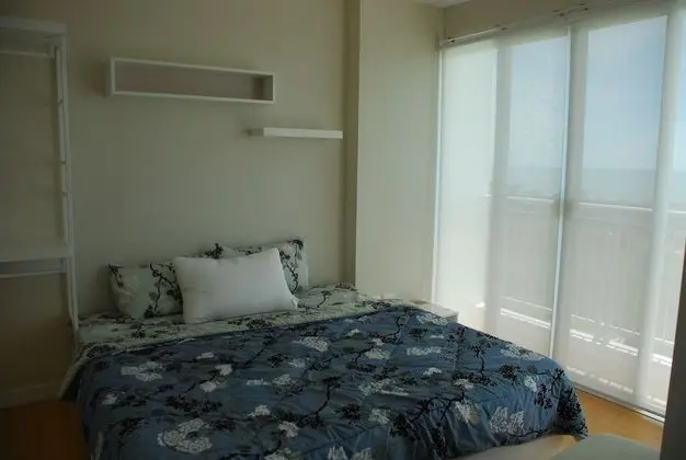 2 Bedroom