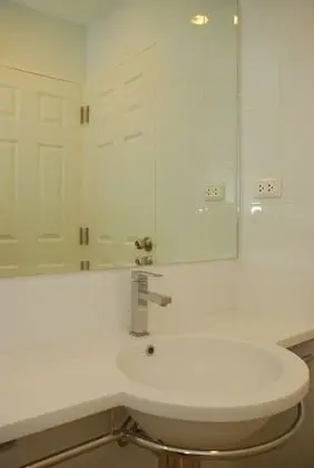 2 Bedroom