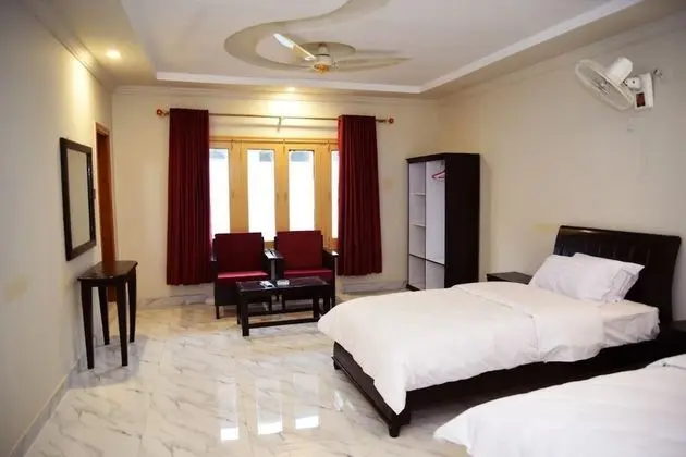 Deluxe Tek Büyük Yataklı Oda