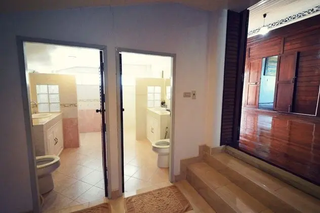 Superior share bathroom