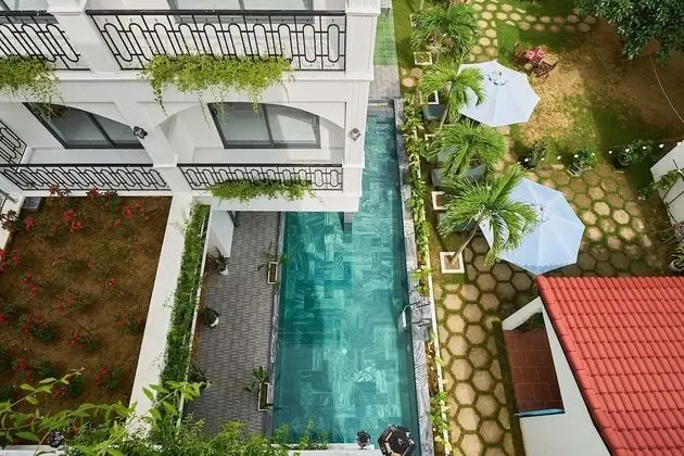 Deluxe Tek Büyük veya İki Ayrı Yataklı Oda