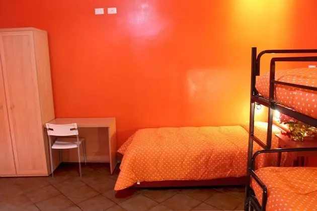 Ortak Ranzalı Oda, Karma Ranzalı Oda, Banyolu/Duşlu (6 people)