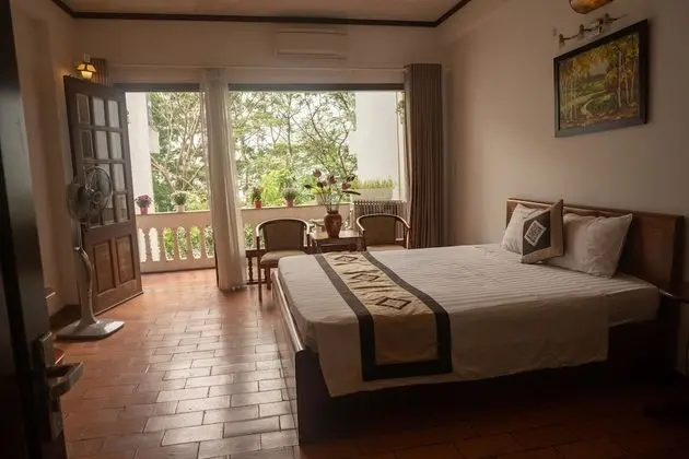 Tek Büyük Yataklı Oda, Balkon