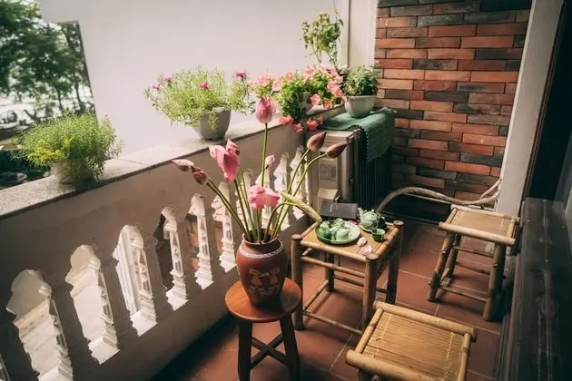Tek Büyük Yataklı Oda, Balkon