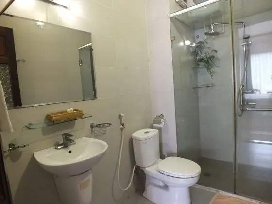 Tek Büyük Yataklı Oda, Balkon