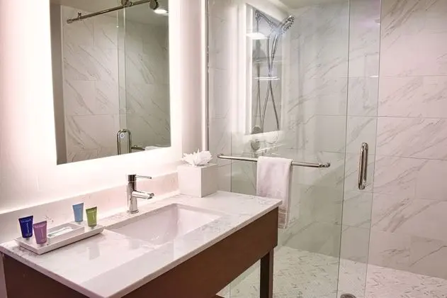 2 Bedroom King-King Luxury Suite